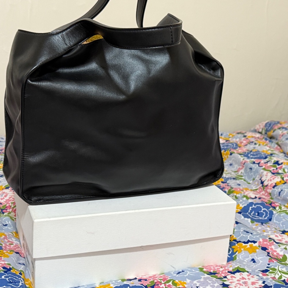 Stella McCartney Black Tote with Gold Lining - Picture 4 of 13
